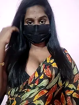 Keerthee  online show from November 2025 03:40:01 PM