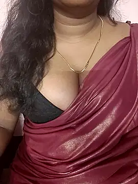 Keerthee  online show from January 2026 05:37:01 PM