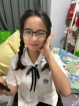 Hmm 0303 online show from November 2025 02:17:01 PM