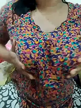 RumiAkter3344 online show from February 2026 12:31:02 AM