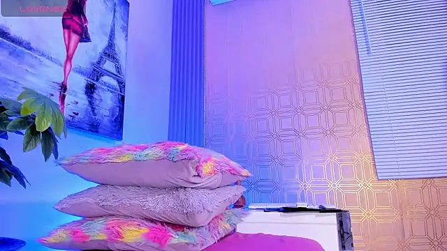 Snapshot of valen_gill chatting on December 2025 12:21:01 PM valen gill online show from December 2025 12:21:01 PM