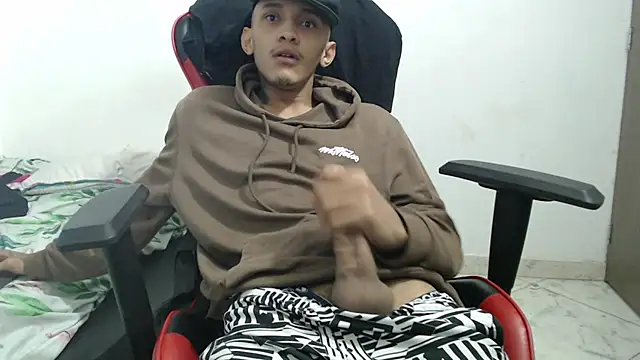 thebesthot online show from December 2025 08:19:01 AM