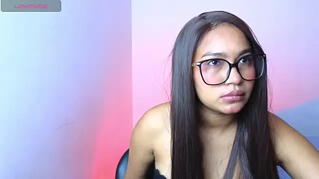 Snapshot of lau_rl chatting on November 2025 10:26:02 PM lau rl online show from November 2025 10:26:02 PM