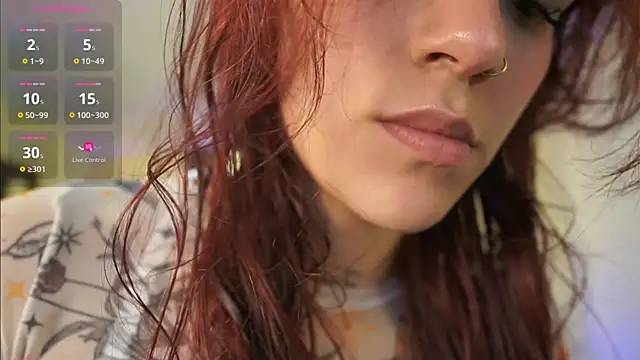 TessaaFox online show from December 2025 11:49:02 AM