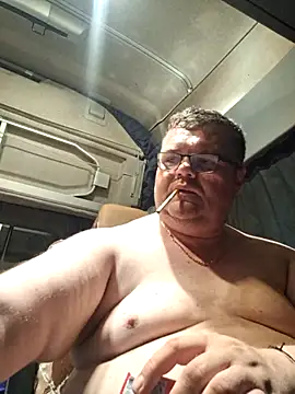 Grase44 online show from November 2025 10:46:01 PM