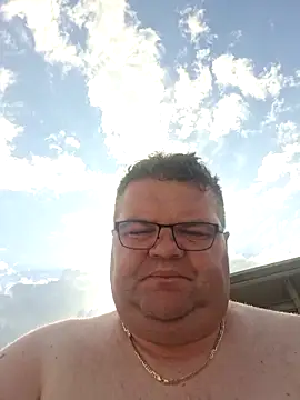 Snapshot of Grase44 chatting on May 2026 03:38:02 PM Grase44 online show from May 2026 03:38:02 PM