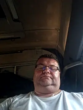 Grase44 online show from June 2026 06:54:01 PM