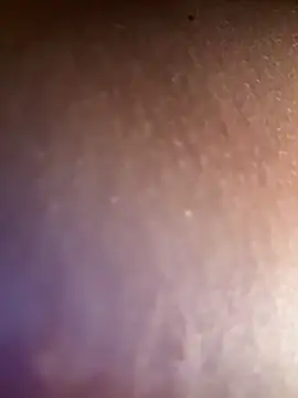 Snapshot of Ariana_Weinn chatting on November 2025 09:15:02 PM Ariana Weinn online show from November 2025 09:15:02 PM