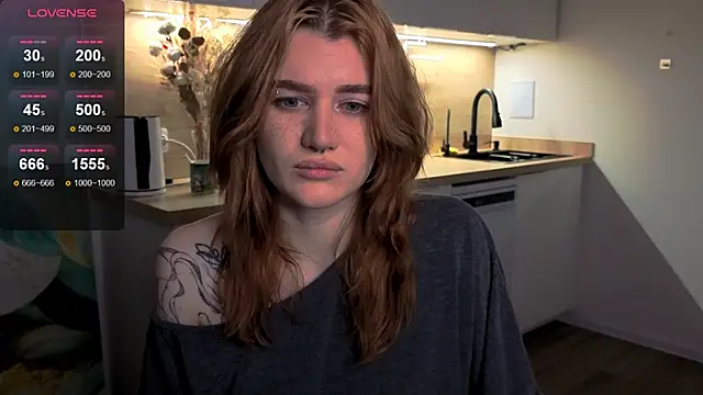 Snapshot of eshleeygreen chatting on March 2026 09:56:02 PM eshleeygreen online show from March 2026 09:56:02 PM