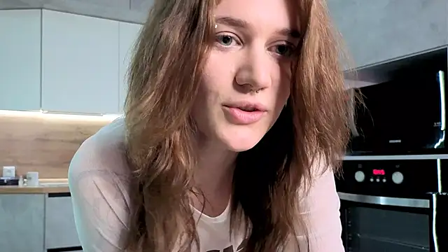 Snapshot of eshleeygreen chatting on March 2026 06:42:02 PM eshleeygreen online show from March 2026 06:42:02 PM