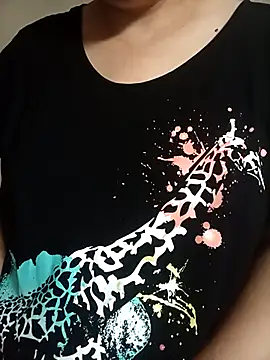 sarah dlo3a online show from November 2025 04:18:02 PM