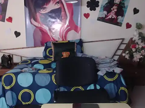 Snapshot of LuluKiss_ chatting on February 2026 01:41:01 PM LuluKiss online show from February 2026 01:41:01 PM