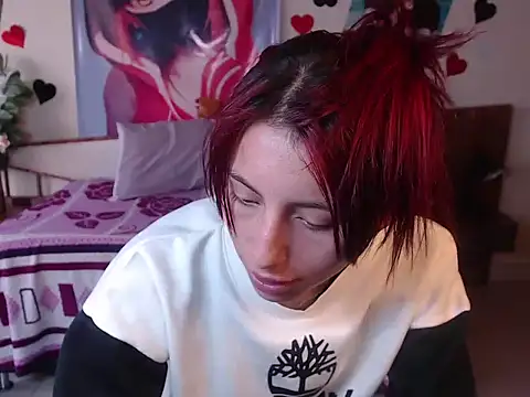 Snapshot of LuluKiss_ chatting on March 2026 01:51:01 PM LuluKiss online show from March 2026 01:51:01 PM