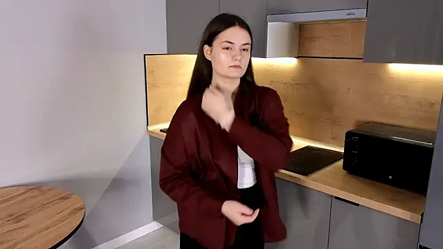 Snapshot of JoyBradley chatting on November 2025 06:06:02 AM JoyBradley online show from November 2025 06:06:02 AM