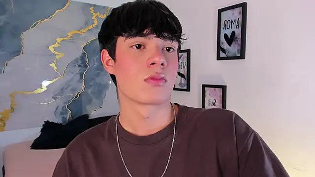 Isaac Kurtt online show from February 2026 08:35:01 PM