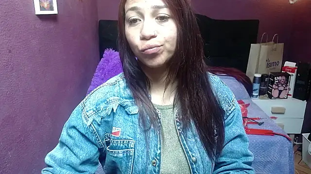 monika 256 online show from March 2026 01:05:01 PM