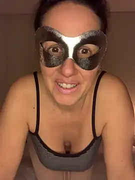 Snapshot of massagistahotbrunette chatting on March 2026 11:11:02 PM massagistahotbrunette online show from March 2026 11:11:02 PM