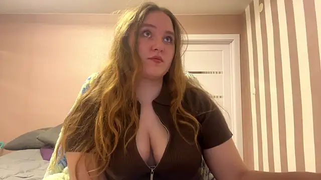 BabyBlissxx online show from April 2026 09:28:02 PM