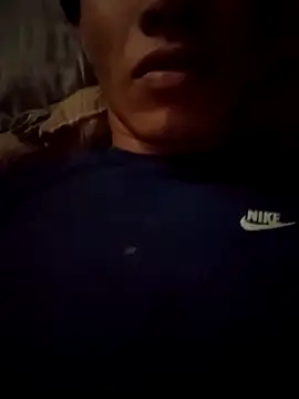 Luiguitw18 online show from January 2026 08:12:01 PM