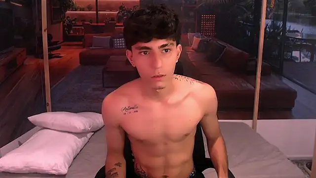 Bryant Connor online show from November 2025 03:18:02 AM