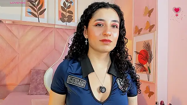 Snapshot of DemiJones_ chatting on March 2026 04:40:02 AM DemiJones online show from March 2026 04:40:02 AM