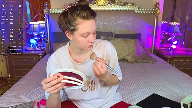 HolyBabyDoll online show from November 2025 04:44:02 AM