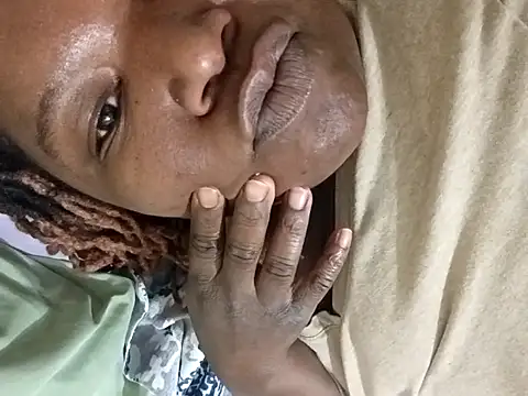 Babygir85 online show from May 2026 01:12:01 AM