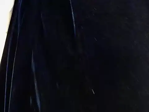 LannyShell online show from November 2025 05:05:02 PM