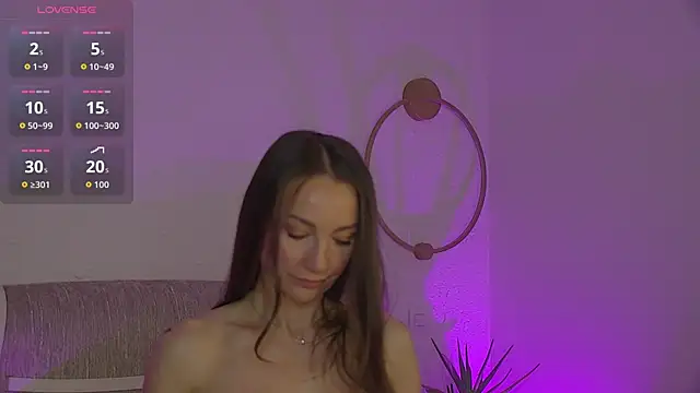 Eva Devine online show from May 2026 06:09:02 AM