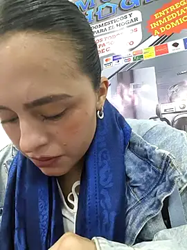 Snapshot of ALEJA__22 chatting on March 2026 01:58:02 PM ALEJA 22 online show from March 2026 01:58:02 PM