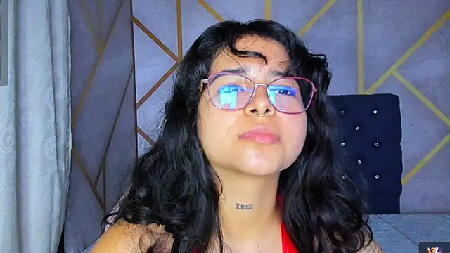  vaiolet owo online show from February 2026 07:42:02 AM