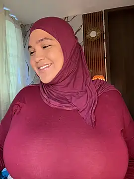 sweetmuslim01 online show from April 2026 10:38:01 PM