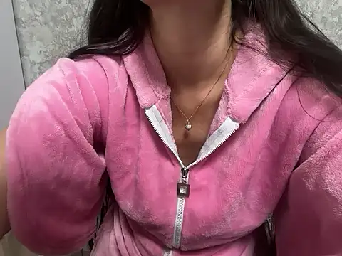 Angelinaa19 online show from December 2025 03:09:02 PM