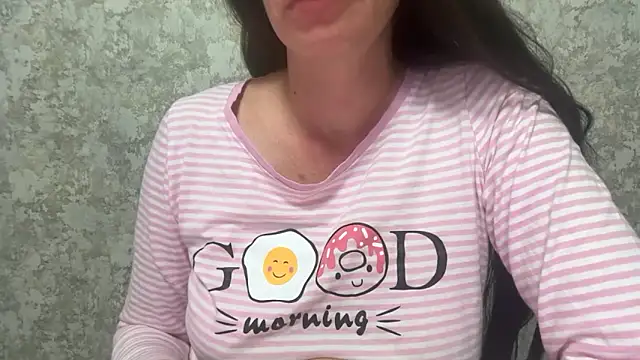 Angelinaa19 online show from May 2026 07:52:01 PM
