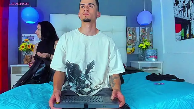 Sharon Tyga20 online show from November 2025 08:07:02 PM