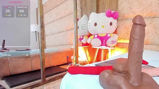 Snapshot of Brenda-Rosse chatting on December 2025 08:38:01 PM Brenda-Rosse online show from December 2025 08:38:01 PM