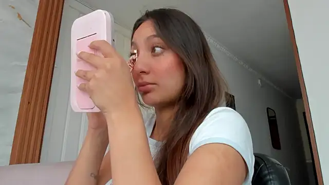 LilyGarcia online show from June 2026 03:37:02 PM