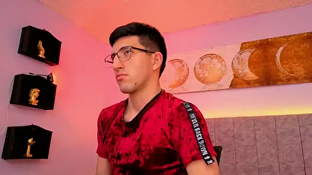 Un Sluttyy online show from November 2025 12:53:01 AM