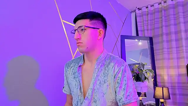 Un Sluttyy online show from November 2025 11:27:01 AM