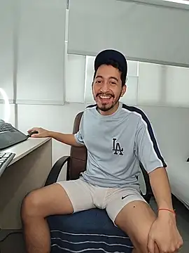 Snapshot of JoshuanDrocher chatting on January 2026 09:07:02 PM JoshuanDrocher online show from January 2026 09:07:02 PM