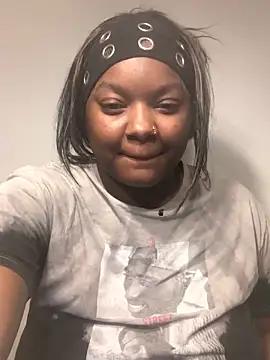 Fxncymuse online show from March 2026 05:46:01 AM