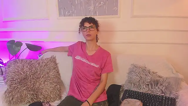 AliceMadnes online show from March 2026 12:53:02 PM