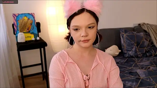 Sweety cheeky online show from March 2026 02:01:01 PM