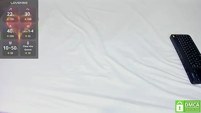 Lily Queen30 online show from March 2026 02:04:02 AM