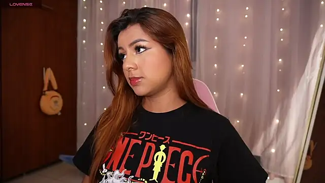 Snapshot of Missara_ chatting on January 2026 01:11:01 AM Missara online show from January 2026 01:11:01 AM