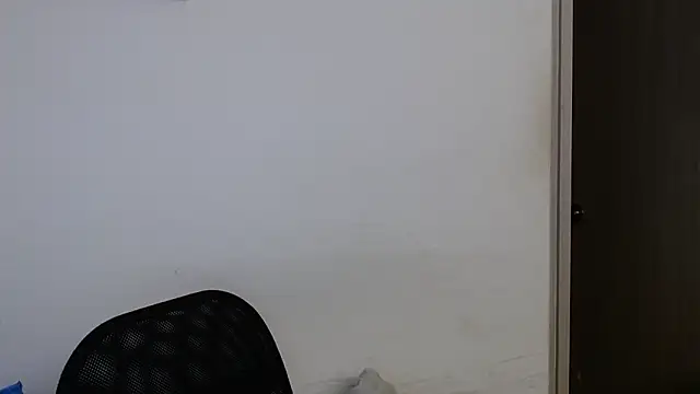 Snapshot of LorieFerrer chatting on March 2025 01:03:01 PM LorieFerrer online show from March 2025 01:03:01 PM