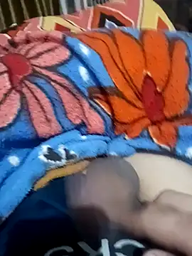 Snapshot of xoxo7-6 chatting on December 2025 07:20:02 PM xoxo7-6 online show from December 2025 07:20:02 PM