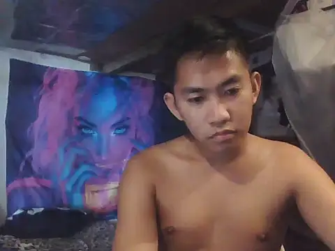 Snapshot of denzkylexx chatting on June 2026 02:25:02 AM denzkylexx online show from June 2026 02:25:02 AM