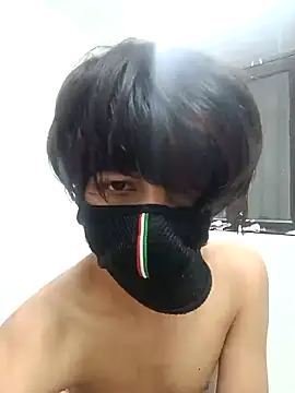 Snapshot of ZerryDawson chatting on November 2025 03:23:02 PM ZerryDawson online show from November 2025 03:23:02 PM