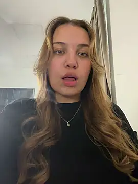 KilianaNoir online show from August 2026 04:20:02 PM